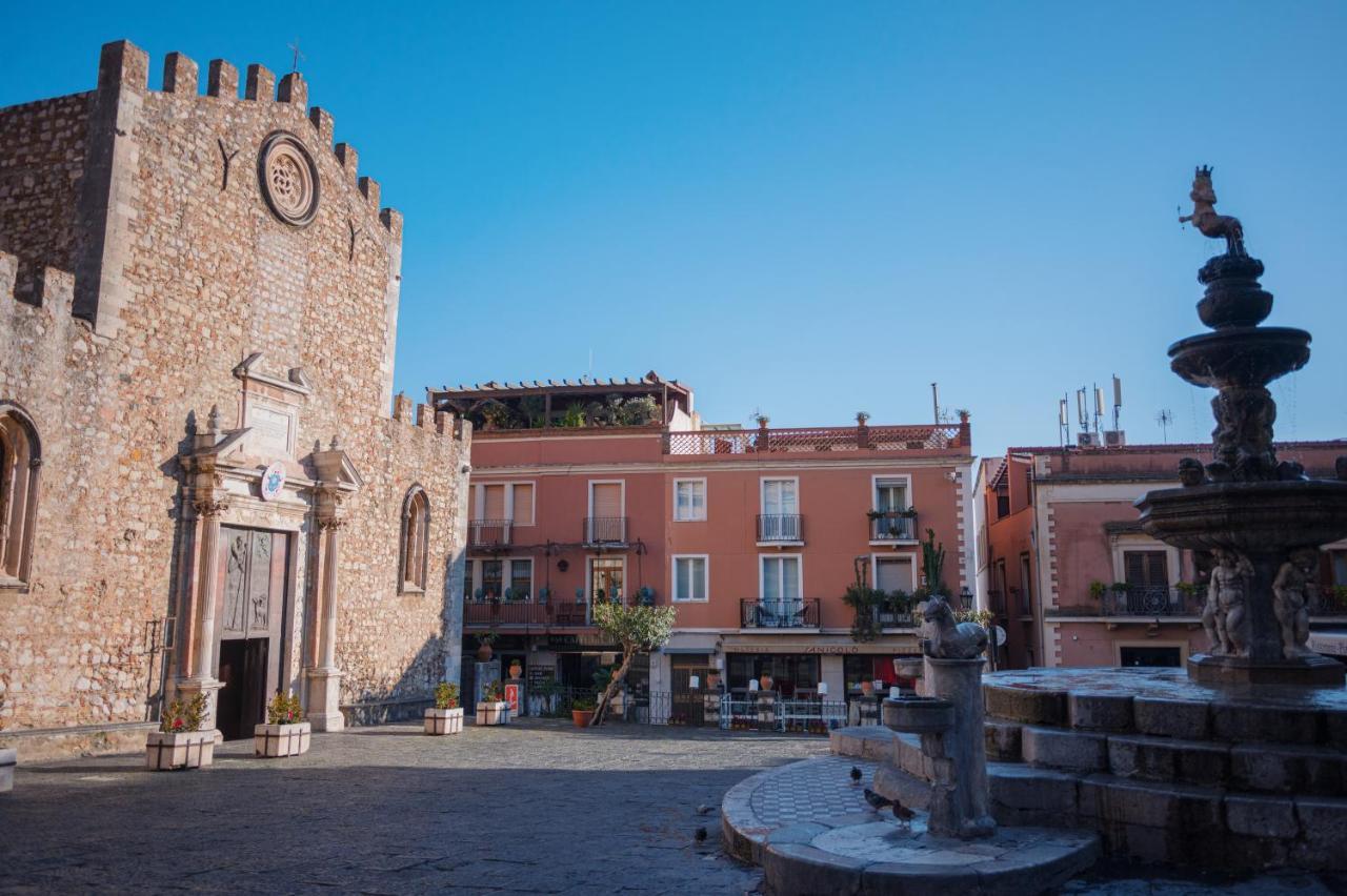 Castalia Apartments & Rooms Duomo Taormina Eksteriør bilde
